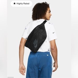 New Nike Tech Black Hip Pack Bag Fanny Pack Crossbody Travel Bag